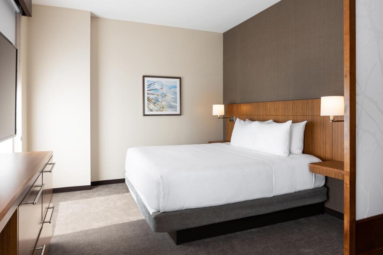 Specialty King Room,1284726799:JPEG