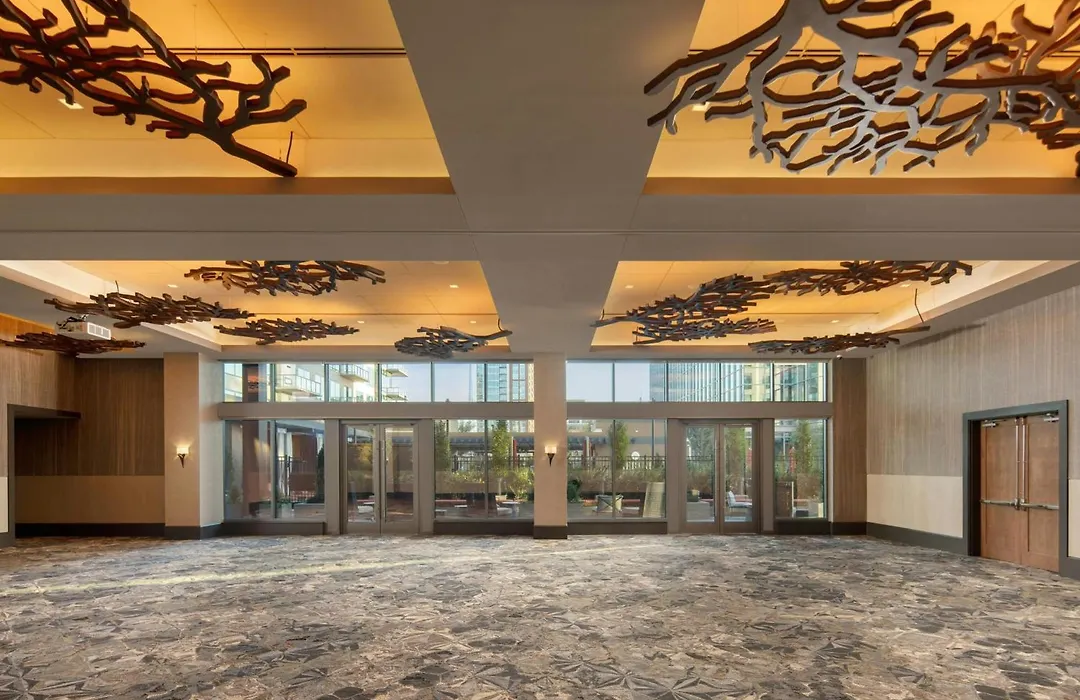 Epicurean Atlanta, Autograph Collection-1