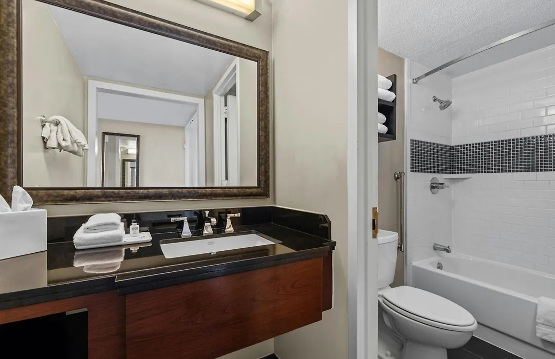 Crowne Plaza Atlanta - Midtown By Ihg-1