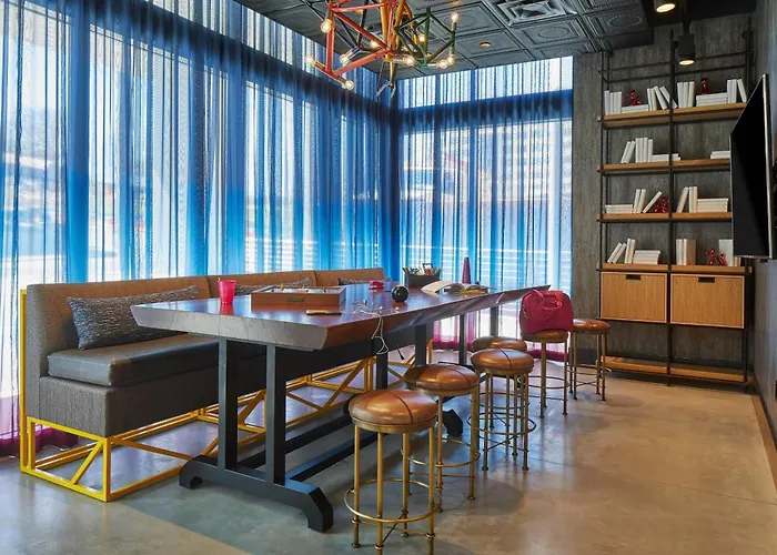 Moxy Atlanta Midtown Hotel